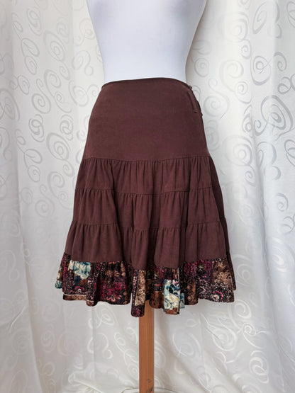 00’s Whimsy fairy thick brown ruffle skirt with velvet trim detail 🧚🏼⭐️