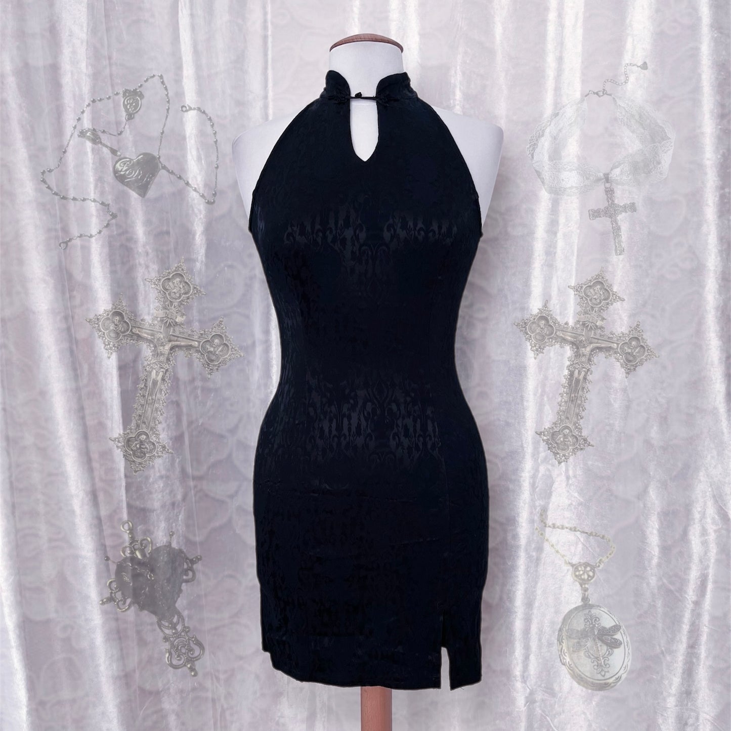 00’s Gothic Asian Qipao style brocade dress 🦇