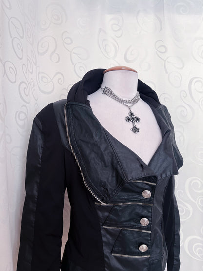 00’s gothic faux leather light jacket 🦇