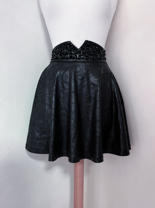 Gothic black faux leather beaded skirt 🦇