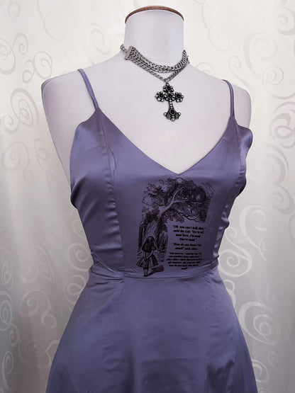 We're all mad here Reworked 00's deadstock purple dress 🍰🐛