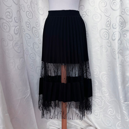 Whimsygoth black maxi skirt with tulle detail 🖤