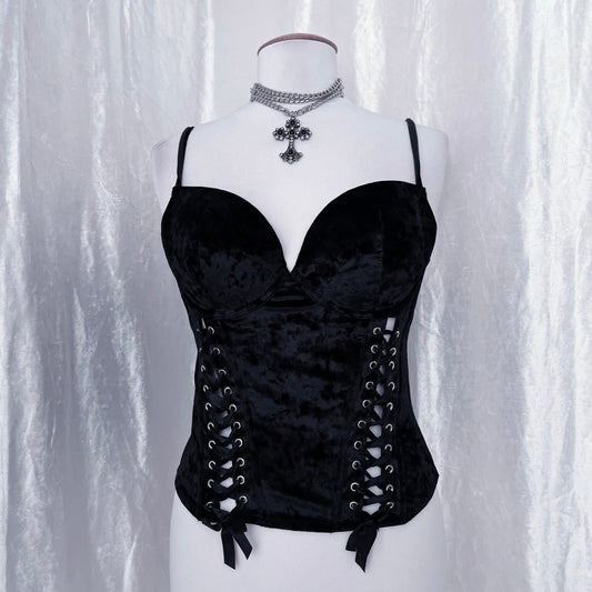 Gothic velvet corset with lace-up detail 🕷️