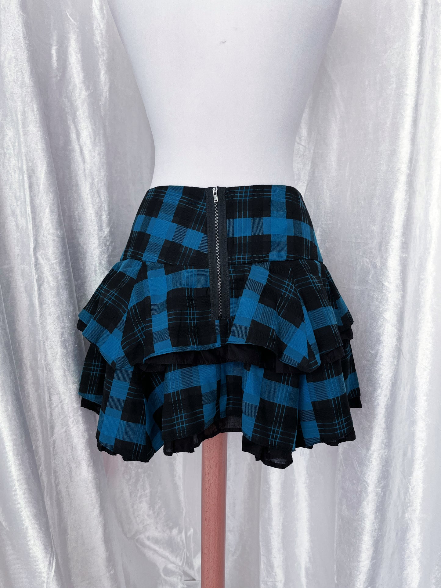 Alt plaid teal skirt 💙🖤