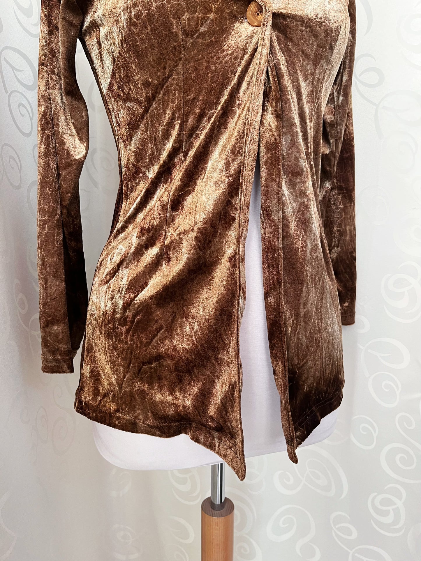 Vintage golden snake print cardigan/shirt ✨🐍⭐️