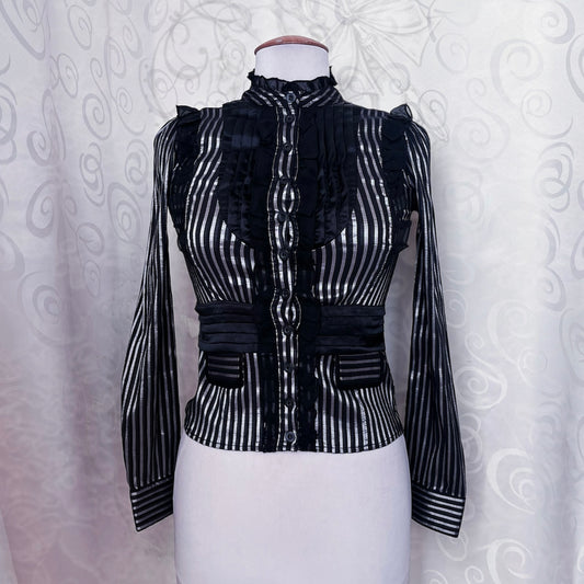 00’s Gothic/Jirai Kei striped ruffle shirt 🖤🌀