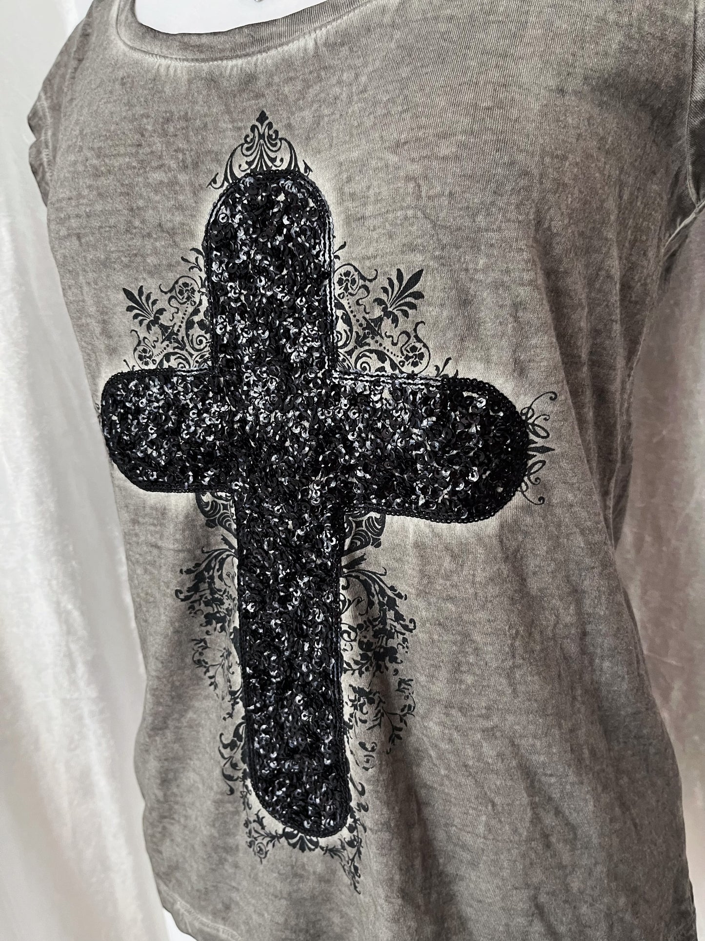 Y2K Whimsy & Alt cross top 🕷️