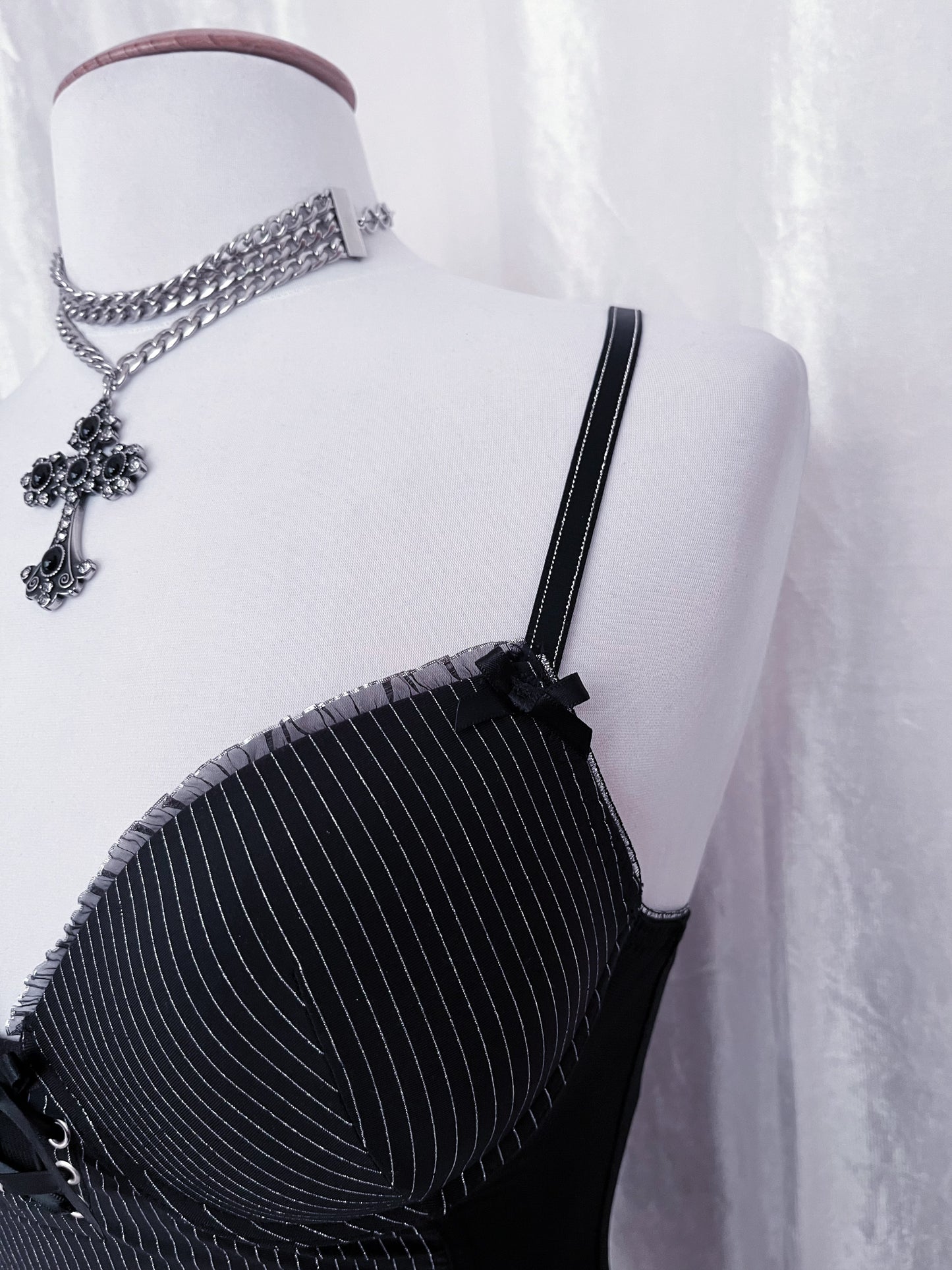 Gothic striped corset 🕷️