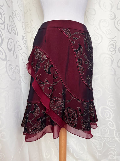 00’s whimsy fairy burgundy asymmetrical skirt with embroidered details 🫀⚜️