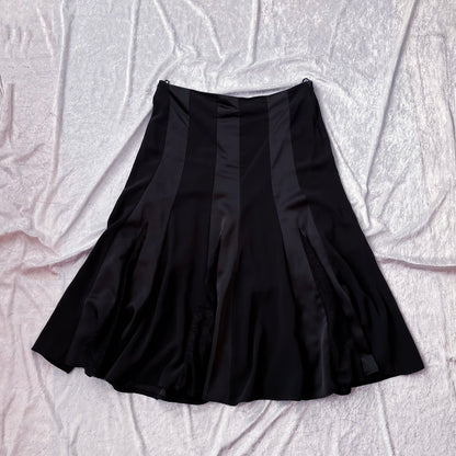 00’s whimsygoth velvet black asymmetrical skirt 🕷️