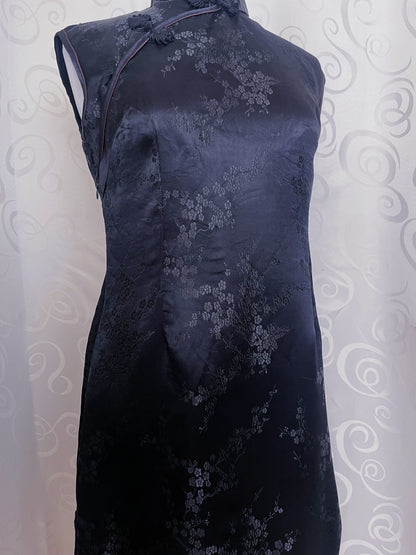 00’s satin black Qipao dress 🖤