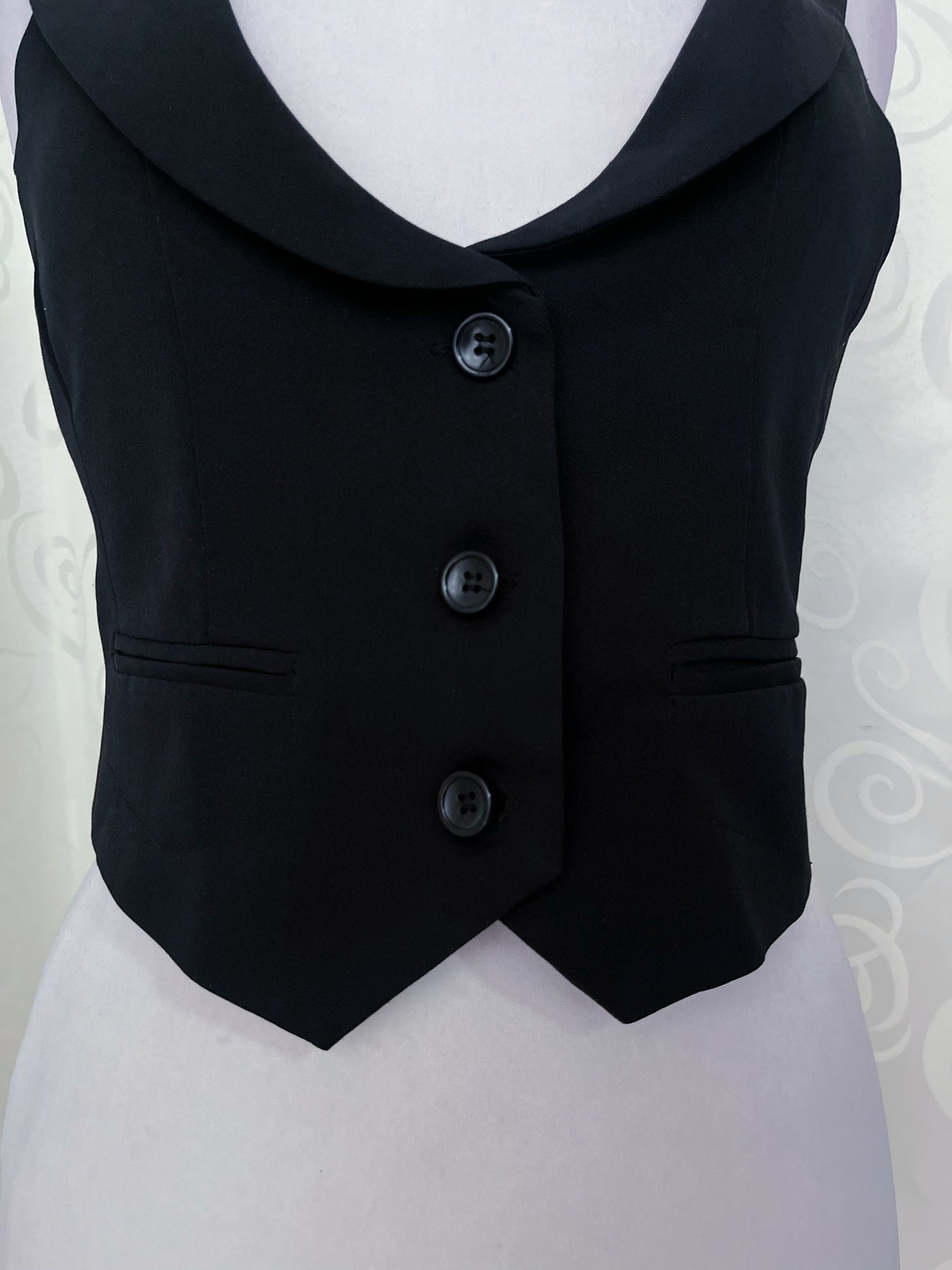 Dark Coquette essential black vest 🦇