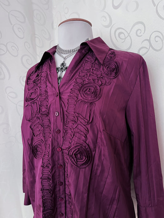 Dark coquette plum shirt with roses 💜🥀