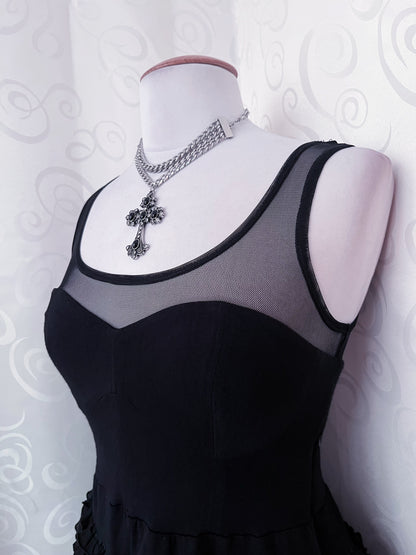 00’s Horror Protagonist / ballerina black top with tulle layering 🕸️🩰