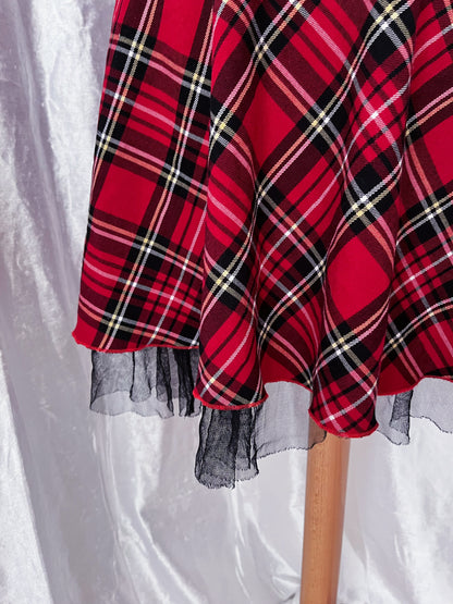 00's punk style tartan dress with tulle detail ❣️🦇