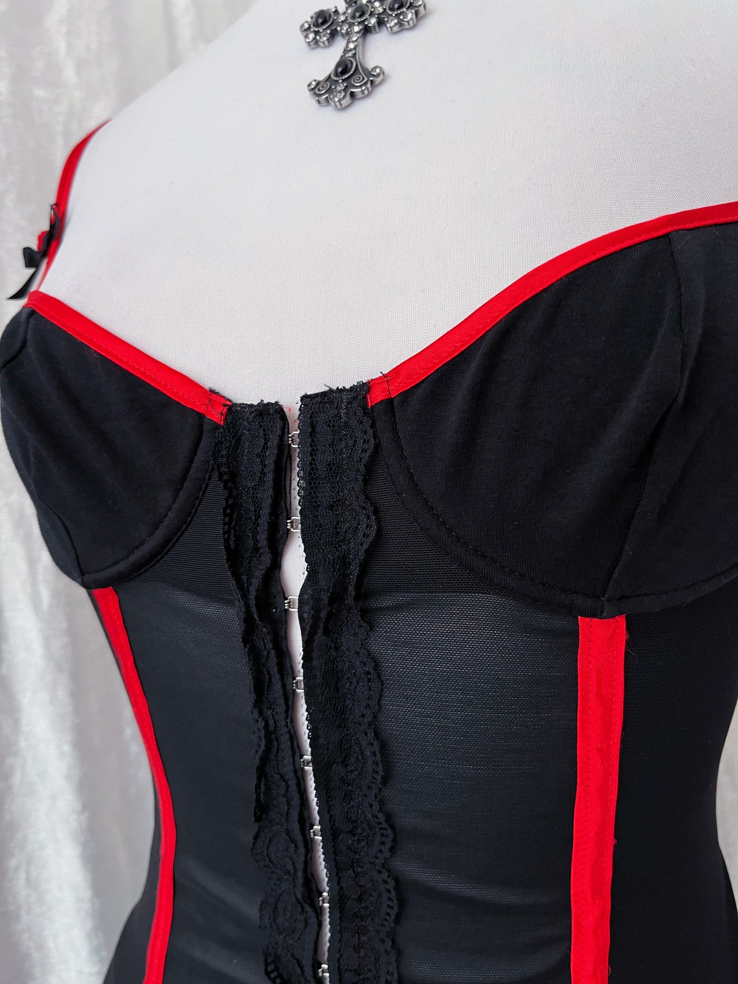 00’s Intimissimi mesh corset top ♥️🖤