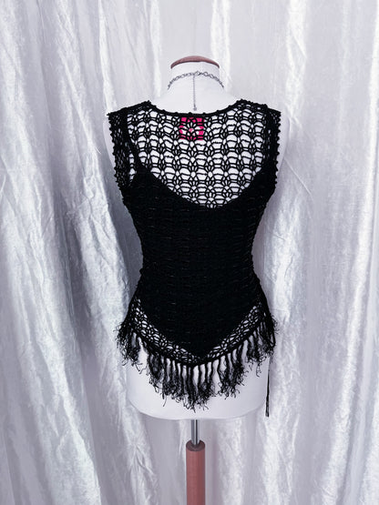 00’s Lipsy beaded knit top 🕸️