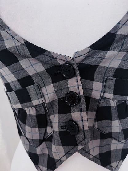 00’s Fishbone dark academia crop plaid vest 📓🌀