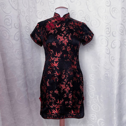 Iconic Silk qipao black & red embroidered dress ❤️