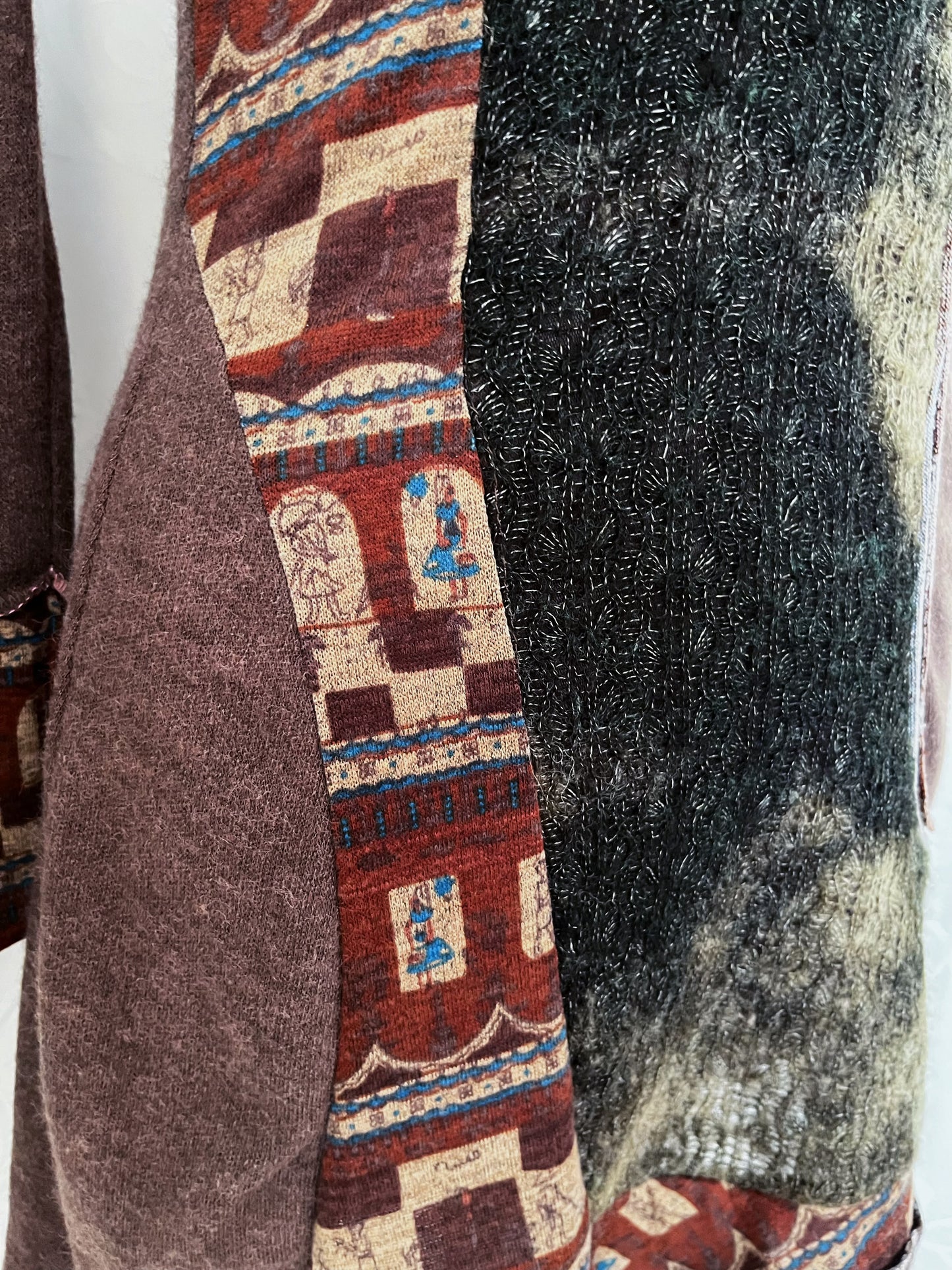 00's Whimsy Twee dress with beautiful egyptian design and faux mohair feel 🌒🍎