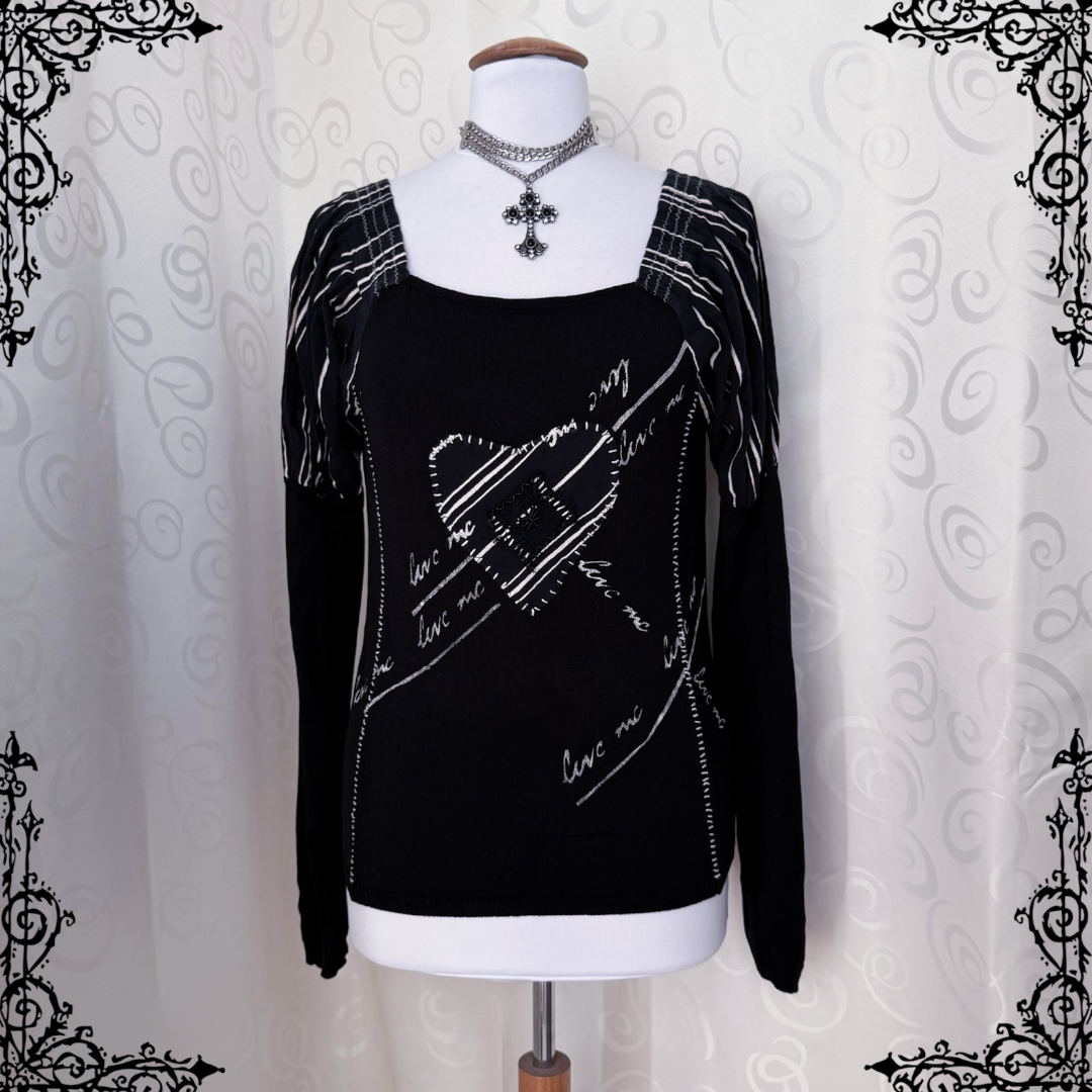 00’s patchwork & stitches heart top with puff sleeves 🪡