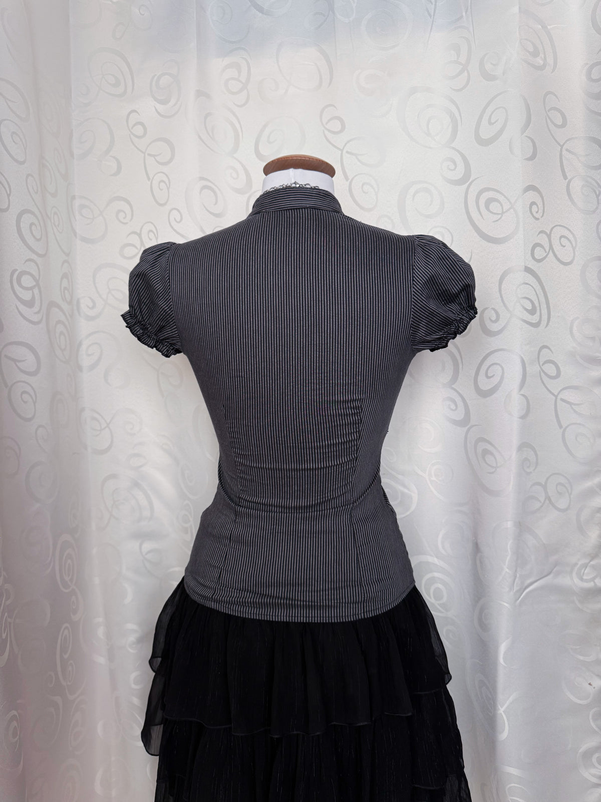 Horror Protagonist/Dark Coquette style ruffle striped shirt 🎞️🗝️