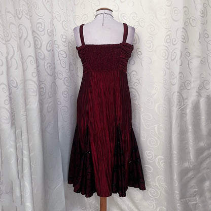 Whimsygoth vampire prom style maxi red dress with fairy embroidered & sequin details 🌀🩸