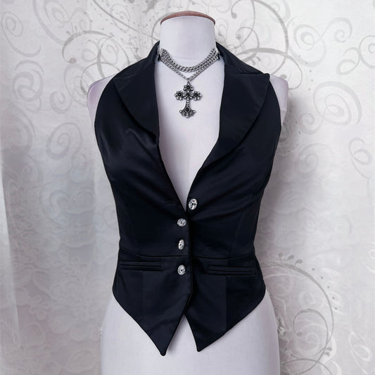 Gothic essential black vest 🦇