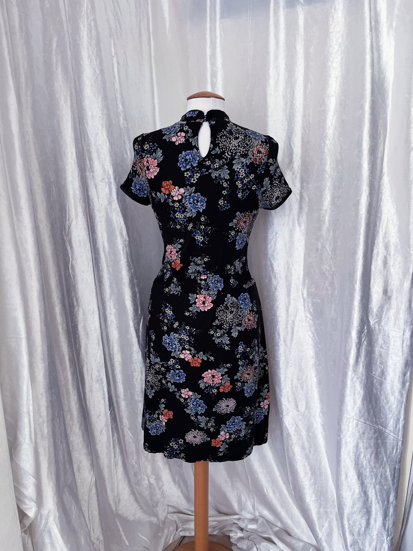 Rare VIVE MARIA Asian qipao style floral dress 🐉
