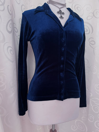 Vintage whimsy velvet dark night blue shirt 🌀💙🦋