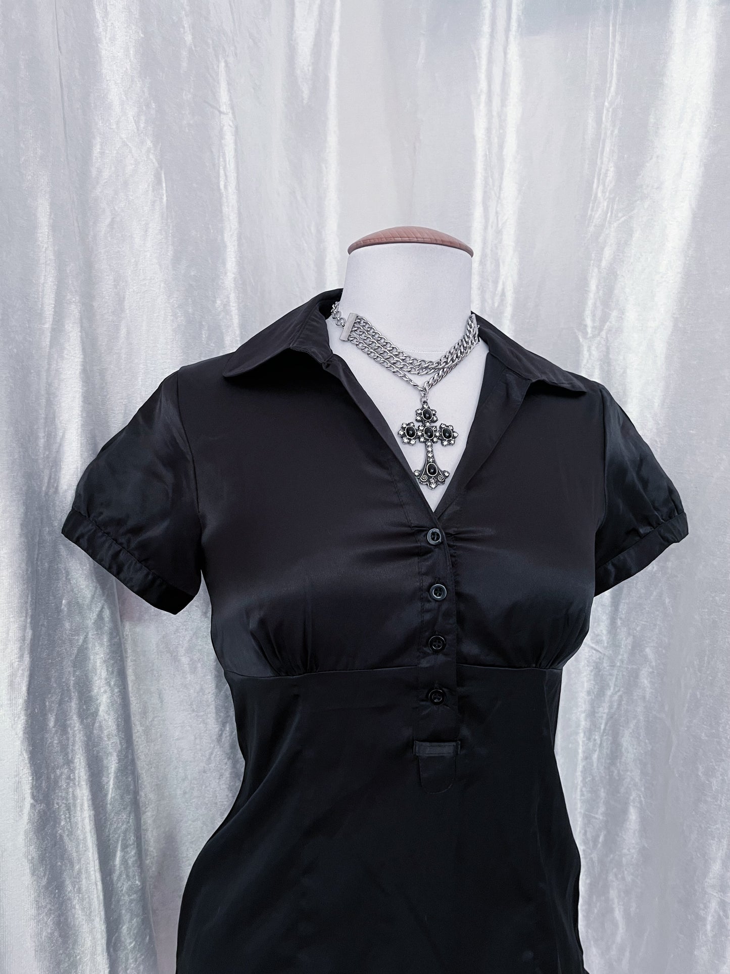 Atmosphere black gothic top 🖤