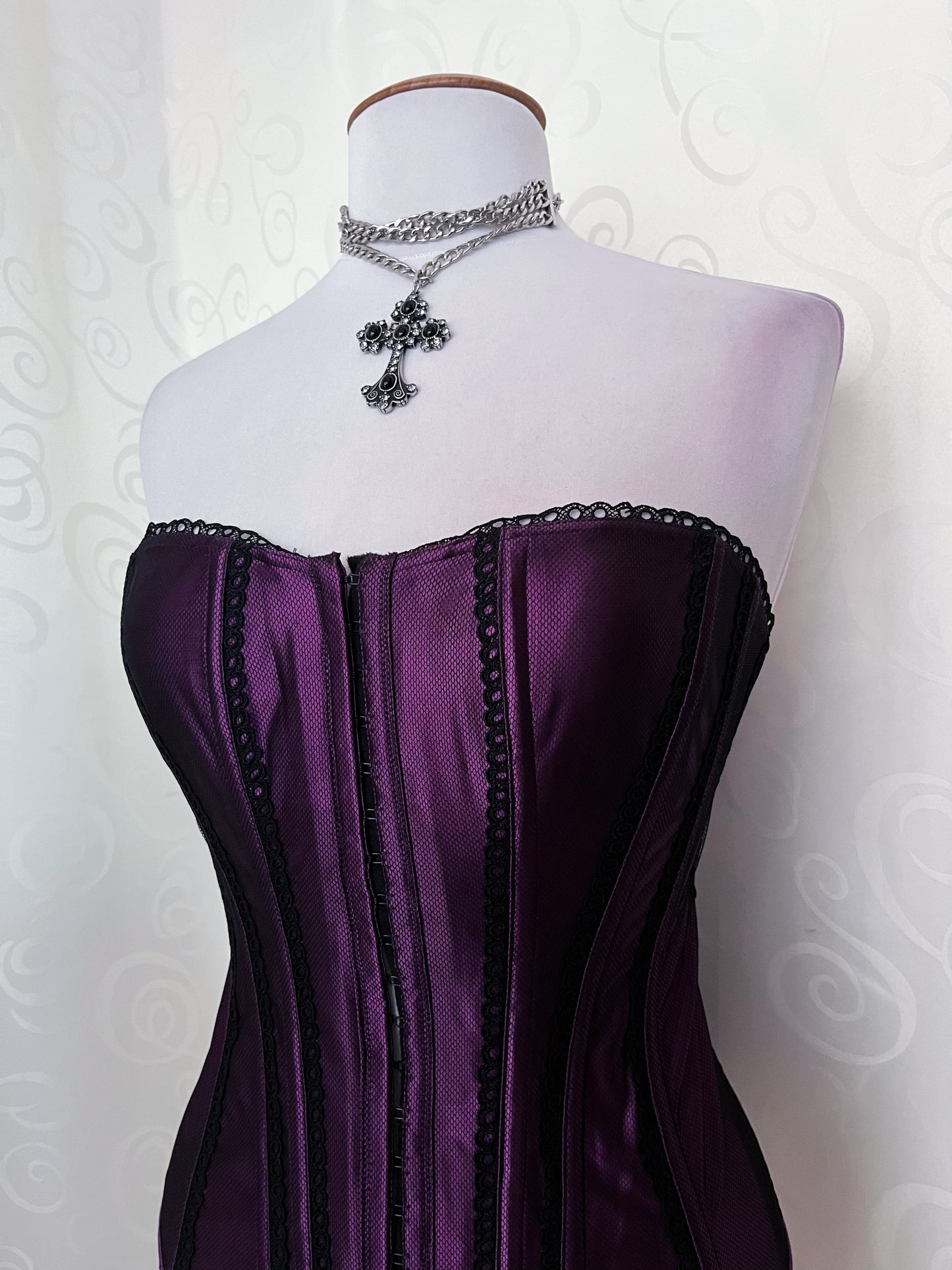 Whimsygoth deep purple boned corset 💜🌀