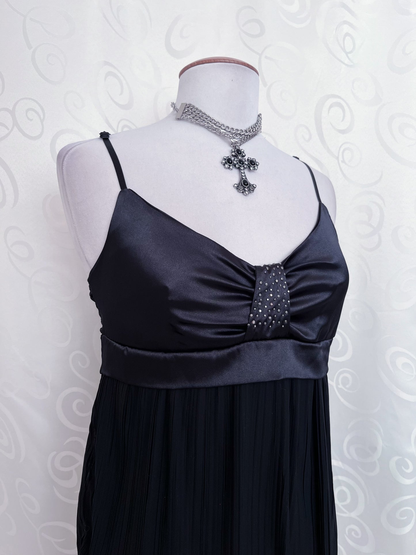 00’s deadstock black balloon mesh dress 🦇
