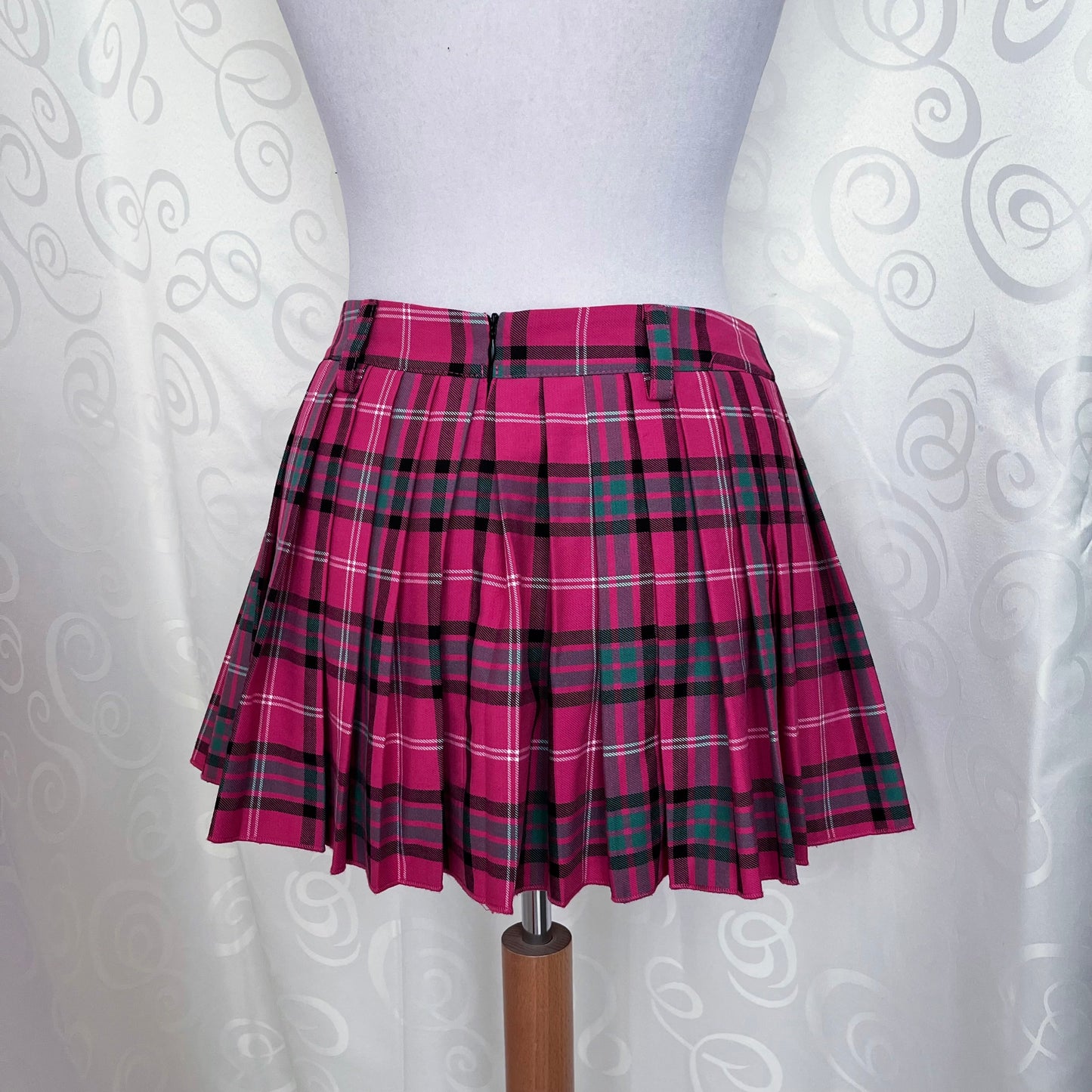 00’s emo/scene Denny Rose tartan skirt 💞