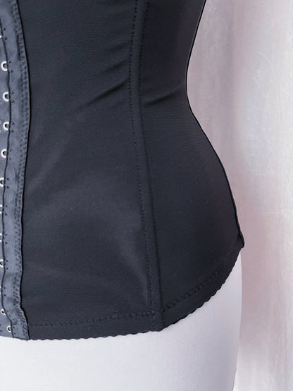 Alternative mesh training corset 🕸️
