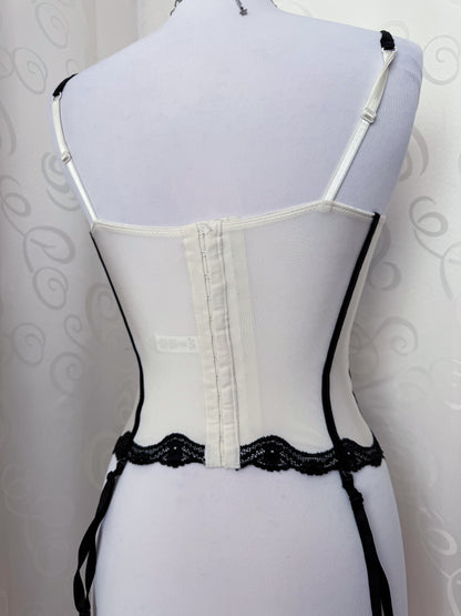 Dark coquette white corset top with black lace details 🗝️🦇
