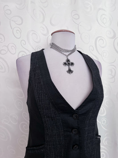 00’s amazing Dark Academia vest with pockets & lace up detail 🖤🦇