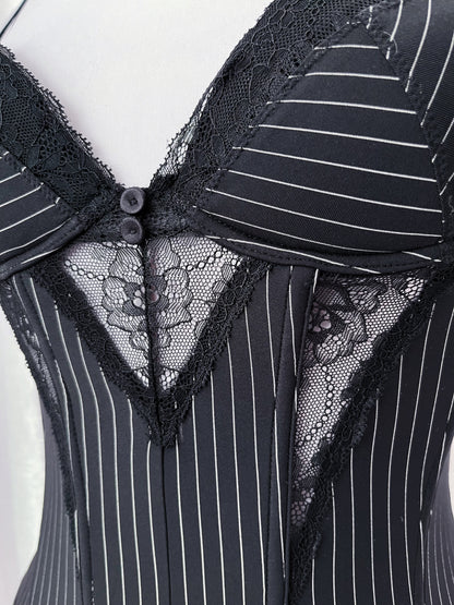 Old H&M striped corset top 💀 Gives off Jack Skellington vibes