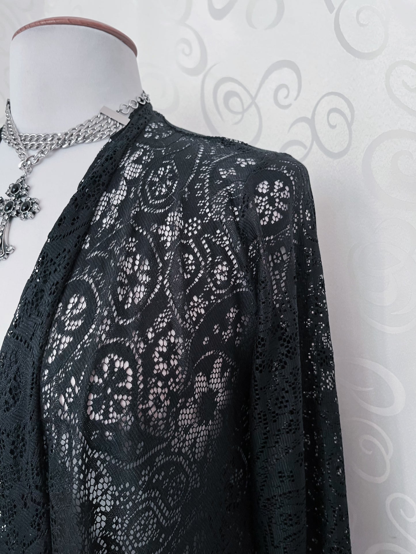 Whimsygoth lacey cardigan🕷️🕸️