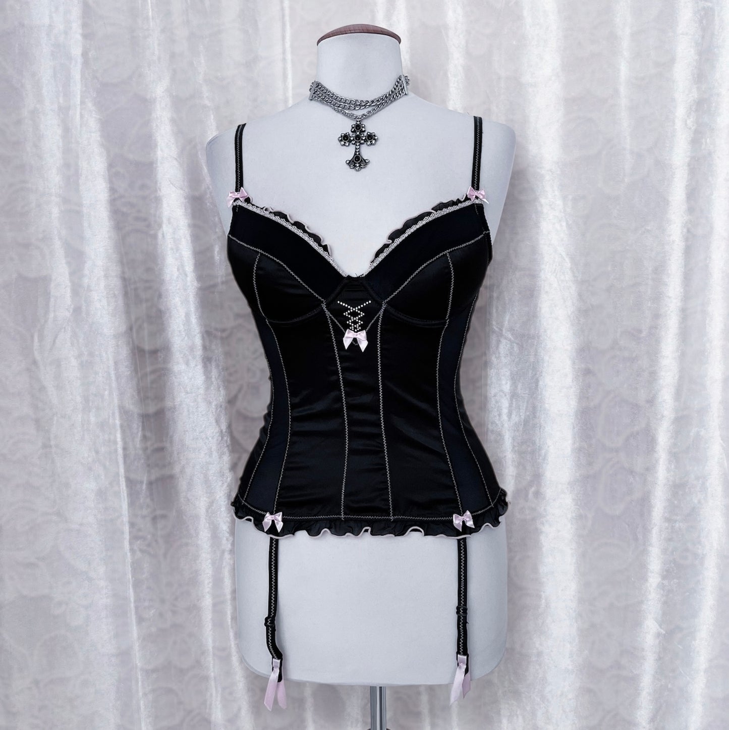 Gothic coquette black corset top with garters 🎀