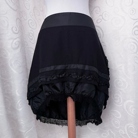 00’s dark coquette black skirt with satin & knit details 🌀🦇