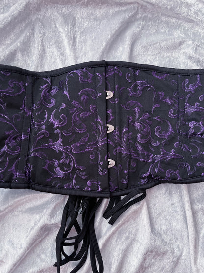 Dracula Amethyst Waist Cincher 💜