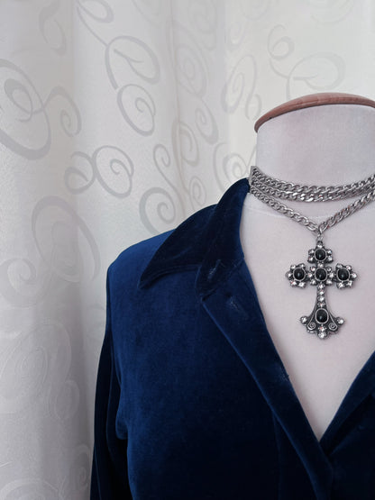 Vintage whimsy velvet dark night blue shirt 🌀💙🦋