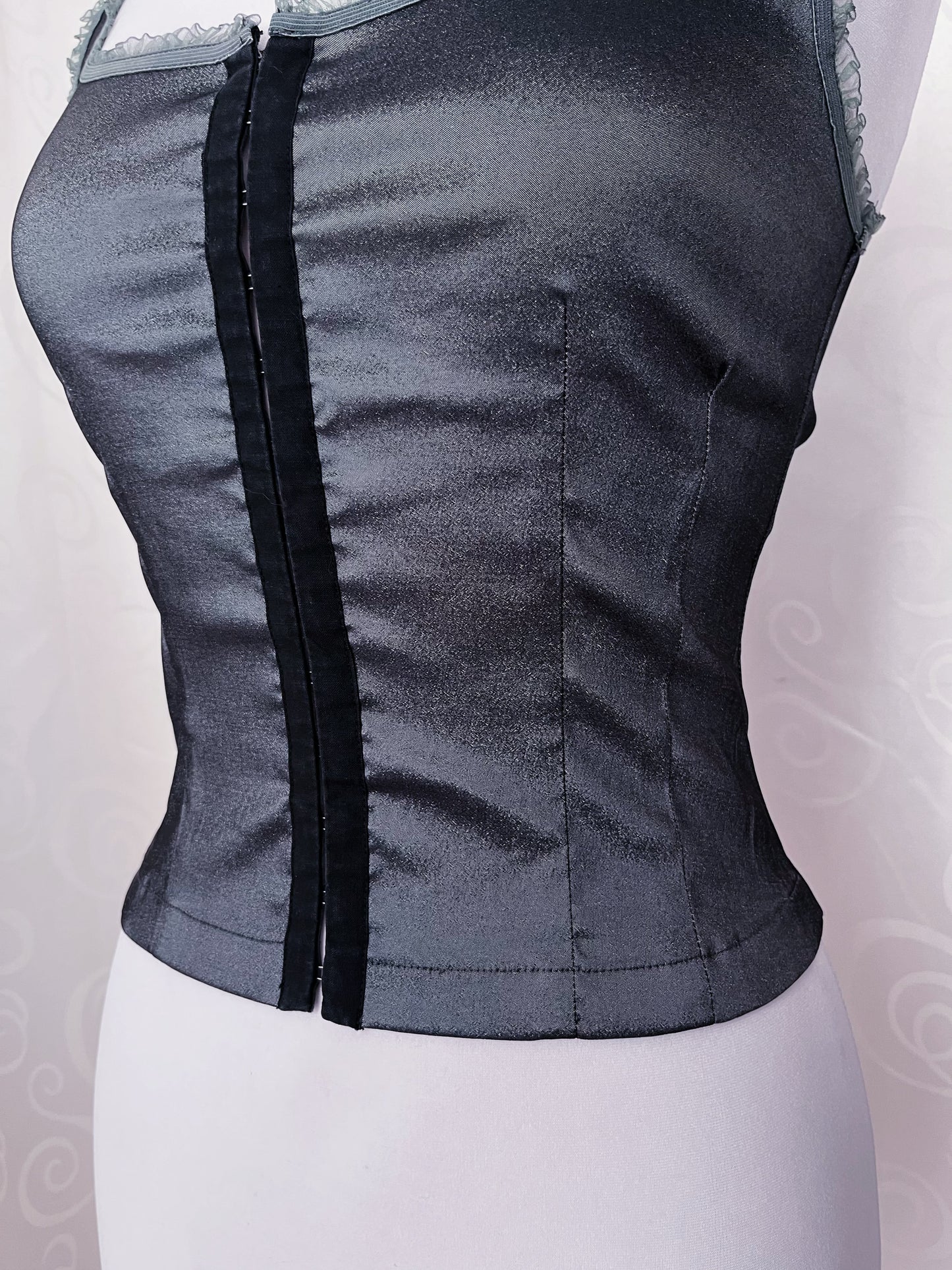 Whimsy fairy vero moda dark silver corset top 📎🩶