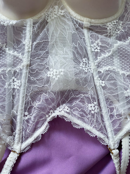 Chantelle brand new angelic milk corset 🪽