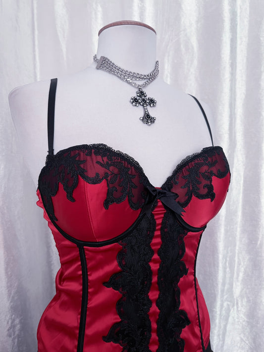 Gothic vampire corset top 🧛🏼‍♀️