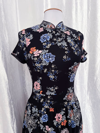 Rare VIVE MARIA Asian qipao style floral dress 🐉