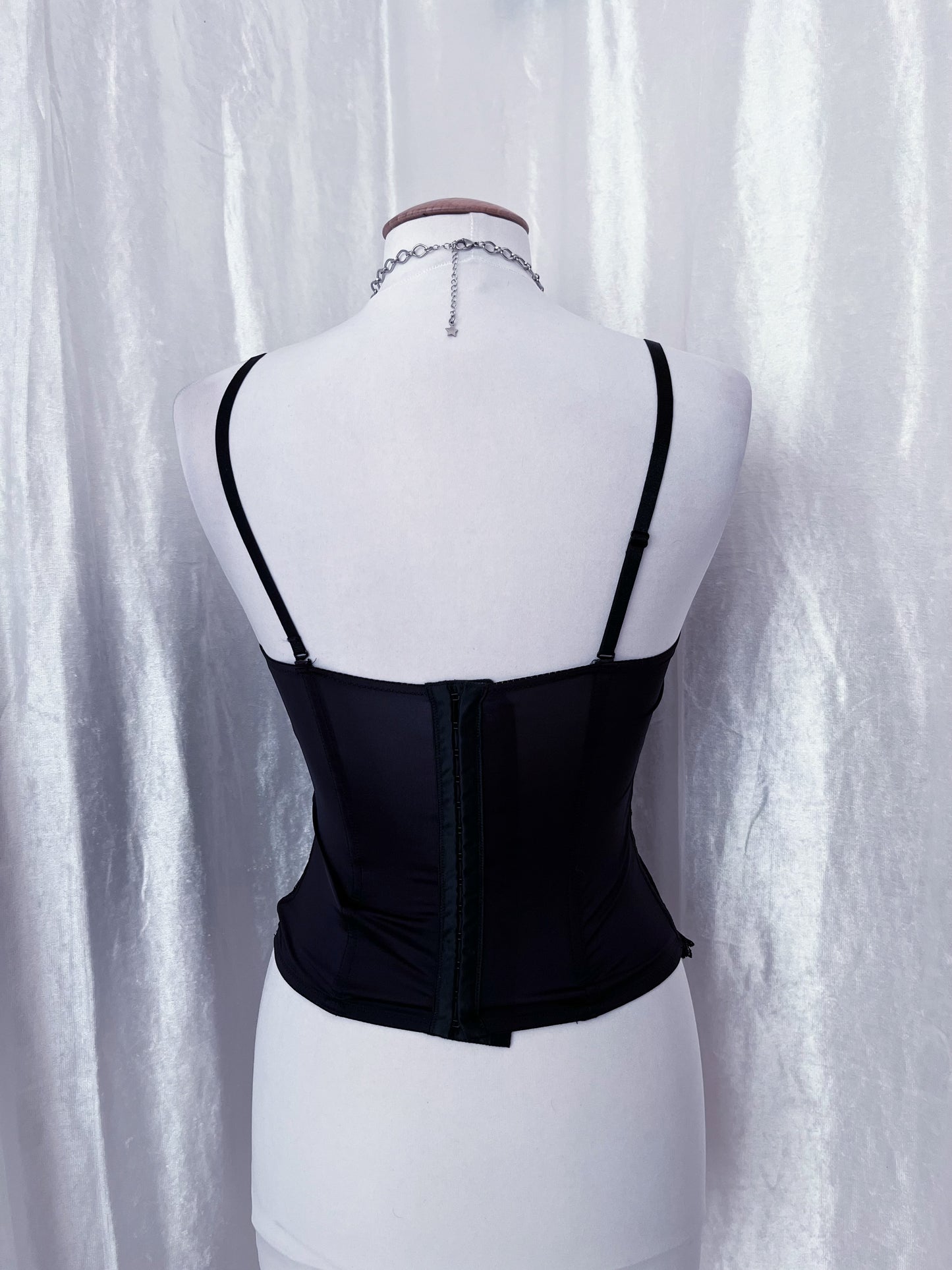 Dark whimsy black & lace corset top 🗝️