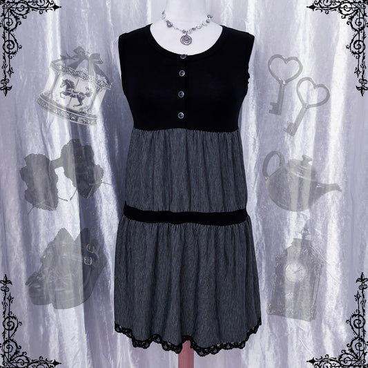 00’s dark coquette / Jirai Kei dress 🎀