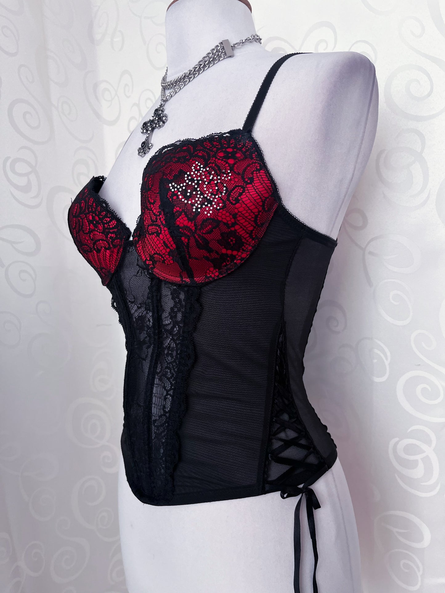 Iconic mesh black corset with lace-up details & red lacey bustier ❤️🕷️